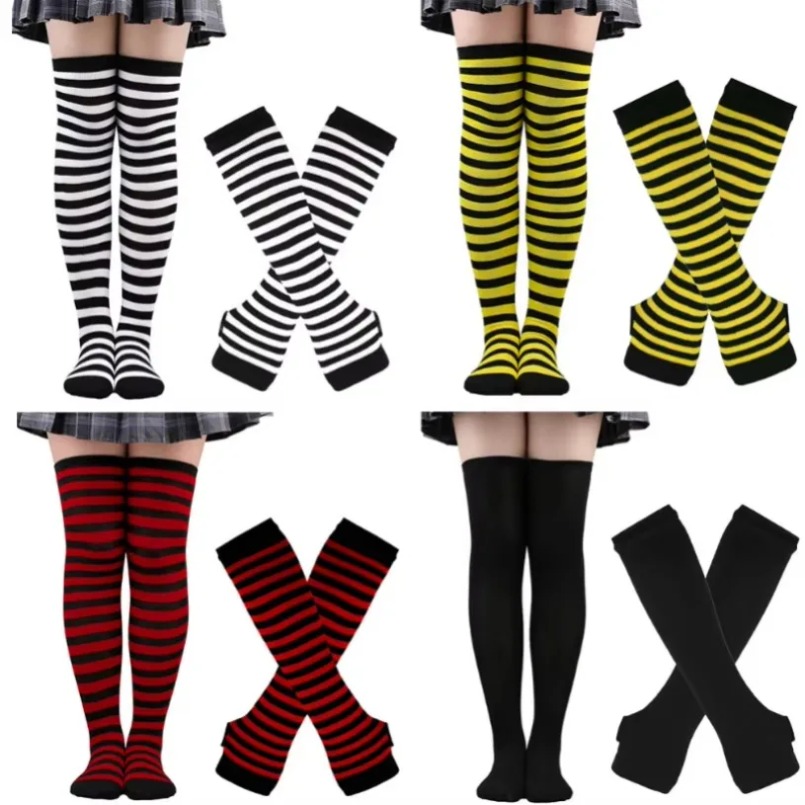 Kadınlar İçin Diz Üstü Çorapla - Christmas Stocking Hanging incelemesi ve fiyatı