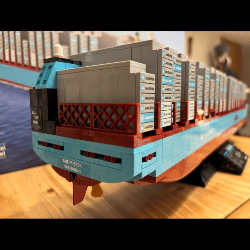 Yeni 2026 Çift Yakıtlı Konteyn - Lego Set Technic incelemesi ve fiyatı